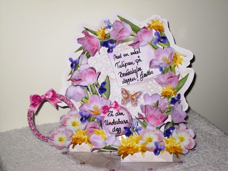 Giant Easel Tableau 3D Card Kit - Tulips & Violets by Wayne Swan