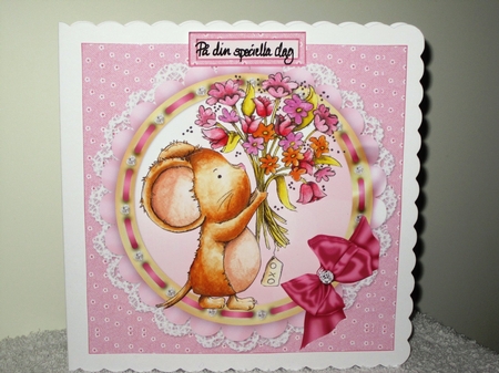 8x8 little mouse with flowers for you mini kit by Wayne Swan