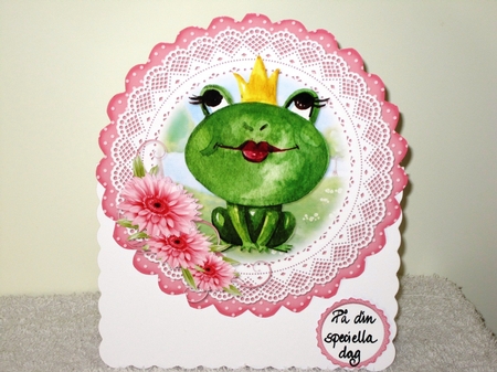 Frog Scolloped Topper by Wayne Swan