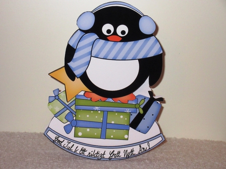 3D Shaped Rocking Christmas Card Mini Kit  - Pip Penguin has Presents & a Star by Wayne Swan