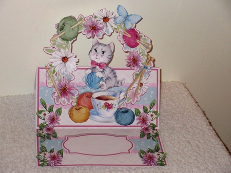 CIRCLET EASEL KIT - Knit 1, Purr-l 1! by Wayne Swan