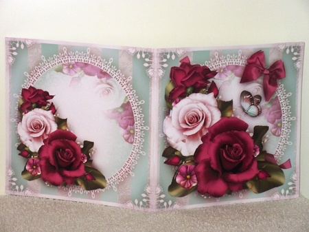 Bordo White Roses Bouquet Mini Kit by Wayne Swan