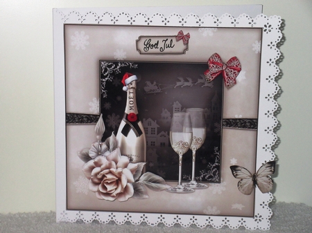 Christmas Tipple 8x8 Mini Kit by Wayne Swan