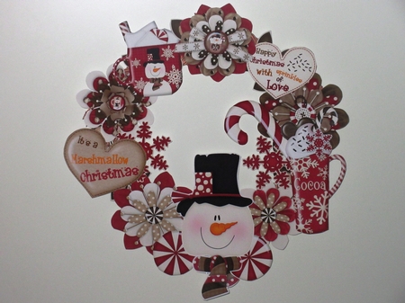Snuggles & Cocoa Design-a-Wreath by Wayne Swan