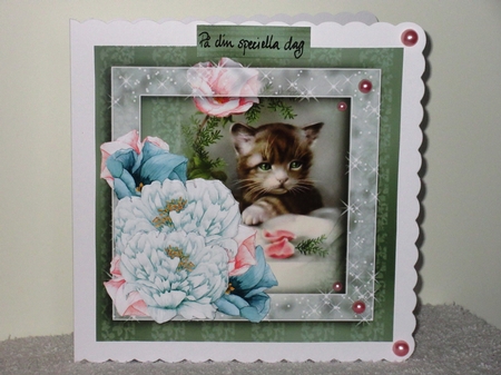 MK Vintage Kitten by Wayne Swan