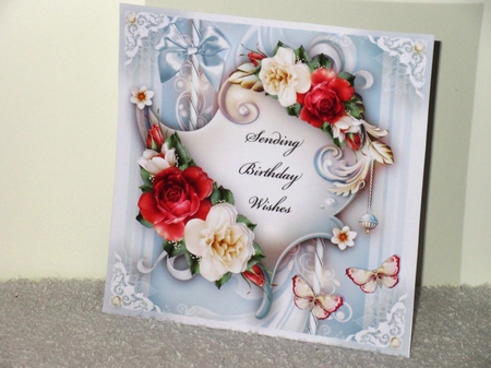 Cream Red Bouquet Mini Kit by Wayne Swan