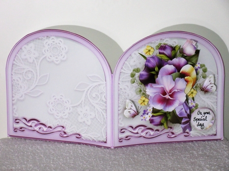 Pansy Bouquet Mini Kit by Wayne Swan