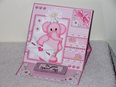3D Easel Card Mini Kit - Pretty in Pink - Lola Elephant has a Love Letter by Wayne Swan