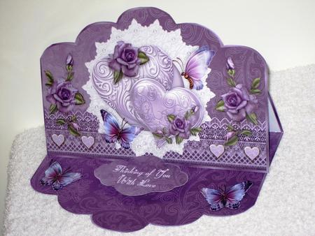 Hearts & Roses Scallop Easel Card Mini-kit by Wayne Swan