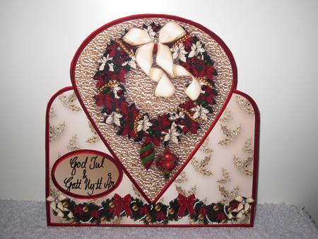 Christmas Wreath Stand-up Pyramid Card Mini Kit by Wayne Swan