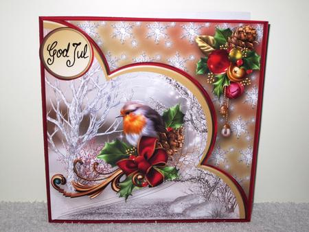 Christmas Robin Teardrop Pyramid Card Mini Kit by Wayne Swan