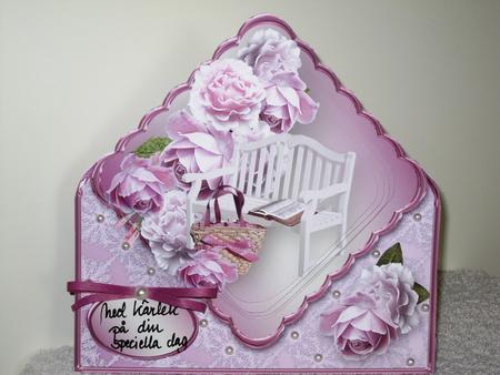 In the Park Diamond Pyramid Card Mini Kit by Wayne Swan