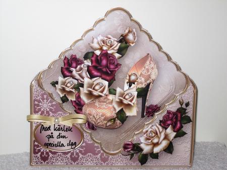 Lacy Shoe Diamond Pyramid Card Mini Kit by Wayne Swan