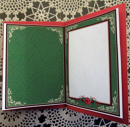 Green & Gold 7x5 Christmas Insert by Wendy De Winter