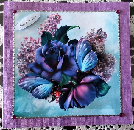 Quick and Easy Spring Flower Topper  by Wendy De Winter
