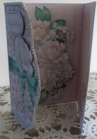 Cream Bouquet - Wrapover Card Mini Kit by Wendy De Winter