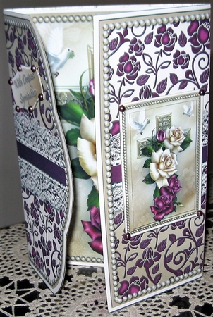 Sympathy Roses Tuck-in Gatefold Mini Kit by Wendy De Winter