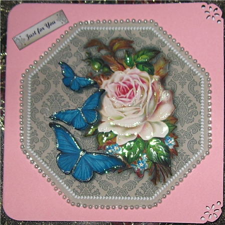 Octago topper vintage roses and butterflies by Wendy De Winter