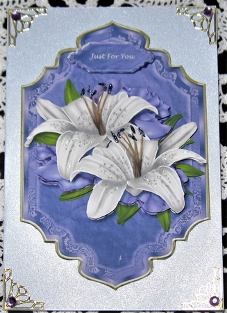 Shield Lilies & Roses by Wendy De Winter
