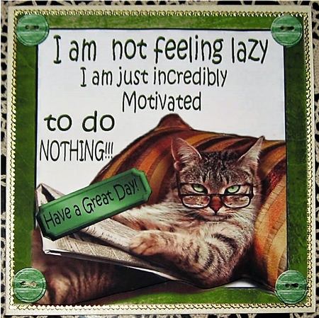 Lazy cat in armchair not motivated (green) 8x8 by Wendy De Winter