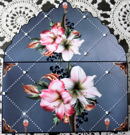 Festive Amaryllis grey gift money wallet by Wendy De Winter