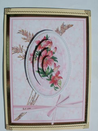 Country Cameo Pyramid Card by Wendy Smith