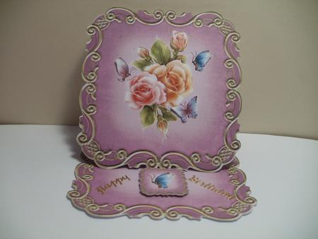 593 Floral Shaped Easel  HAND & MACHINE Formats by Wendy Smith