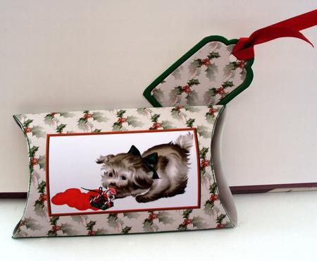 Christmas Puppy Pillow Box by Wendy Freeman