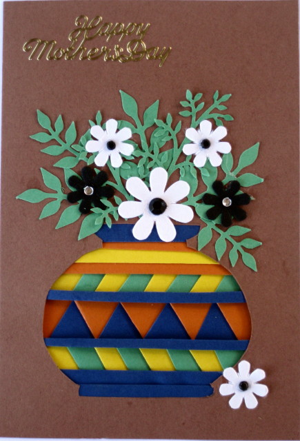 Vase 5 Iris Folding Pattern by Wynona Oneil