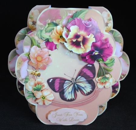 Summer Bouquet - Quick & Easy Pop-out Card Mini-Kit by Yvonne Middleton