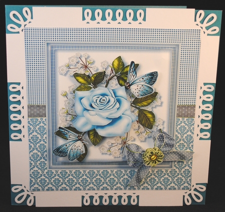 Vintage Roses In Bleu Mini Kit by Yvonne Middleton