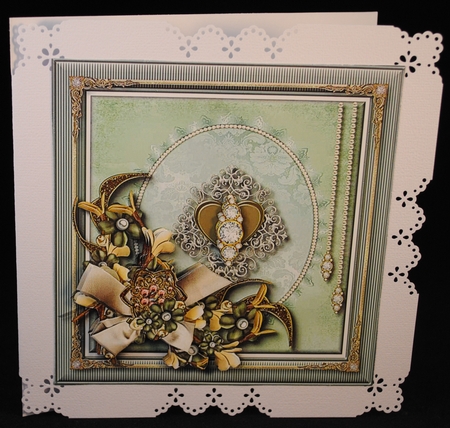 Love Grows in the Heart Card Topper by Yvonne Middleton