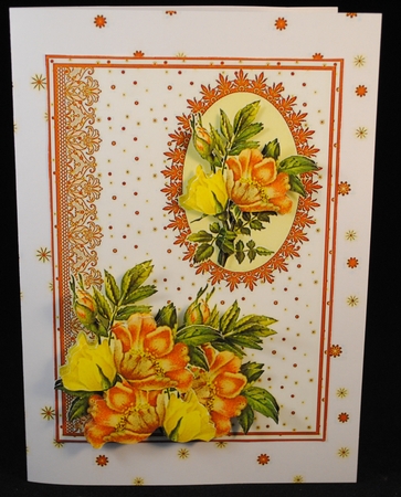 Oval Lace Pyramid - Vintage Citrus Roses by Yvonne Middleton