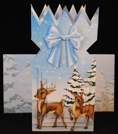 Christmas cracker reindeer scene card kit by Yvonne Middleton