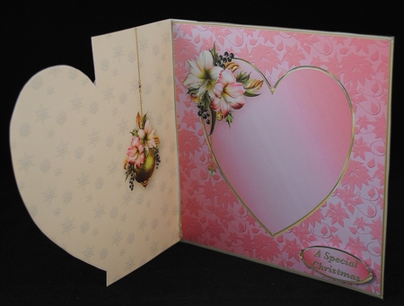 Christmas Bauble - Offset Heart Card Mini Kit by Yvonne Middleton