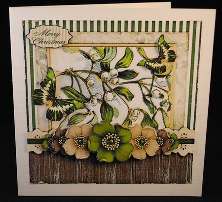 Vintage Christmas Mistletoe Card Kit 1037 by Yvonne Middleton