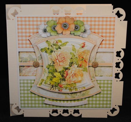 Vintage Flowers On A Plaid 1168 by Yvonne Middleton