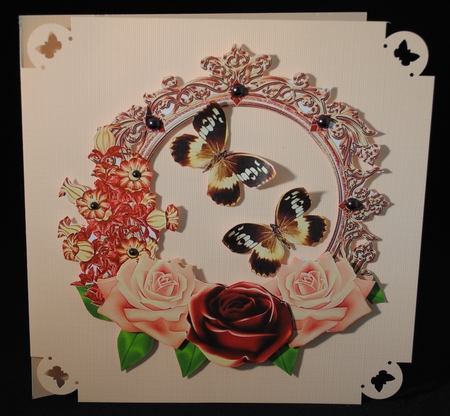 8 Cluster Frames by Yvonne Middleton