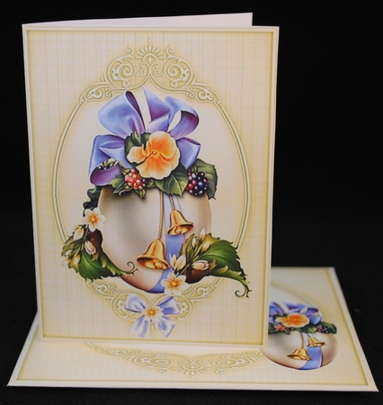 The luxury Easter egg mini kit by Yvonne Middleton