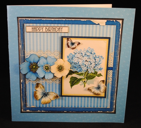 Vintage Lace Flower Blue Card Kit 1222 by Yvonne Middleton