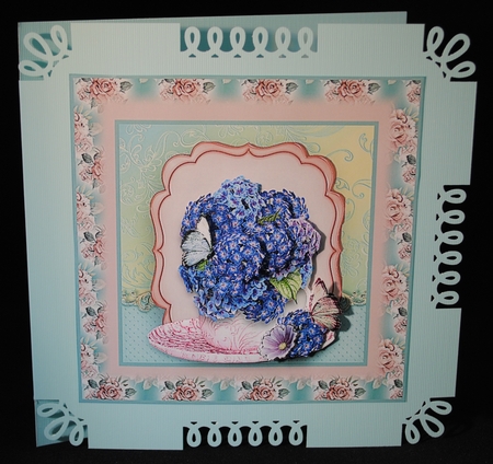 Lots Of Floral 5 Toppers with decoupage kit by Yvonne Middleton