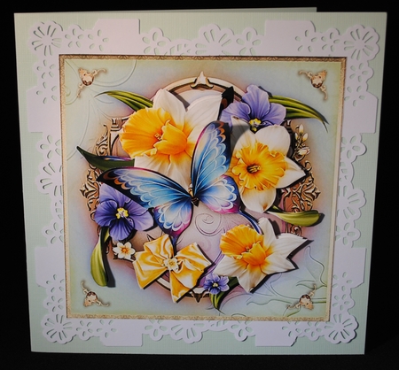 Beautiful Butterfly Card for All Occasions Mini Kit by Yvonne Middleton