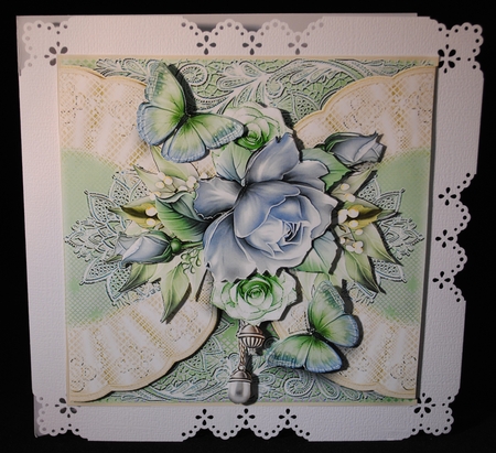 Flora And lace Bumper Card Kit by Yvonne Middleton