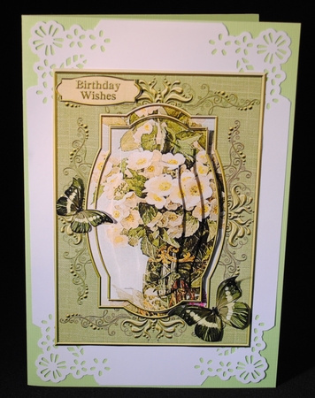 Bumperkit Its all about flowers by Yvonne Middleton
