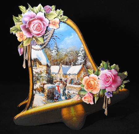 Christmas Bells 2 by Yvonne Middleton