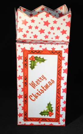 Cracker box  Santas heart balloon by Yvonne Middleton