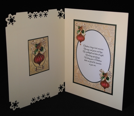 Christmas Bauble & Bow Mini Kit by Yvonne Middleton