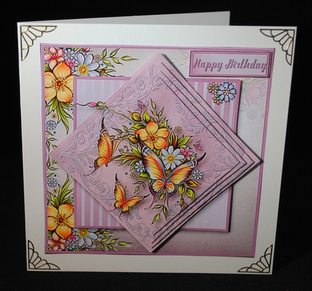 Flowers and Flutters - Diamond Pyramid Card Mini Kit by Yvonne Middleton