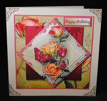 Say it with Roses - Diamond Pyramid Card Mini Kit by Yvonne Middleton
