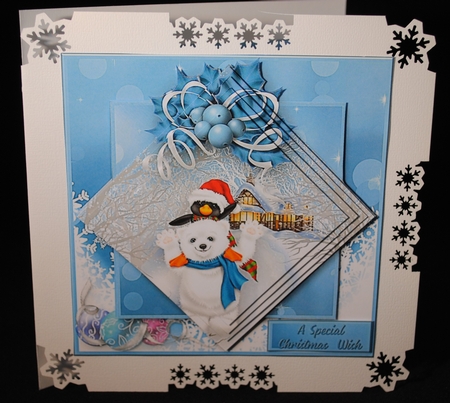 Festive Friends - Diamond Pyramid Card Mini Kit by Yvonne Middleton